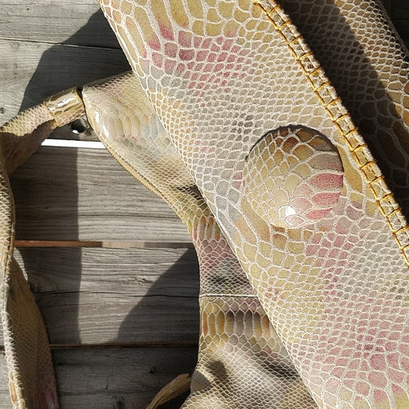 Hobo international Exotic Brights  Shoulder Bag - Picture 4 of 8